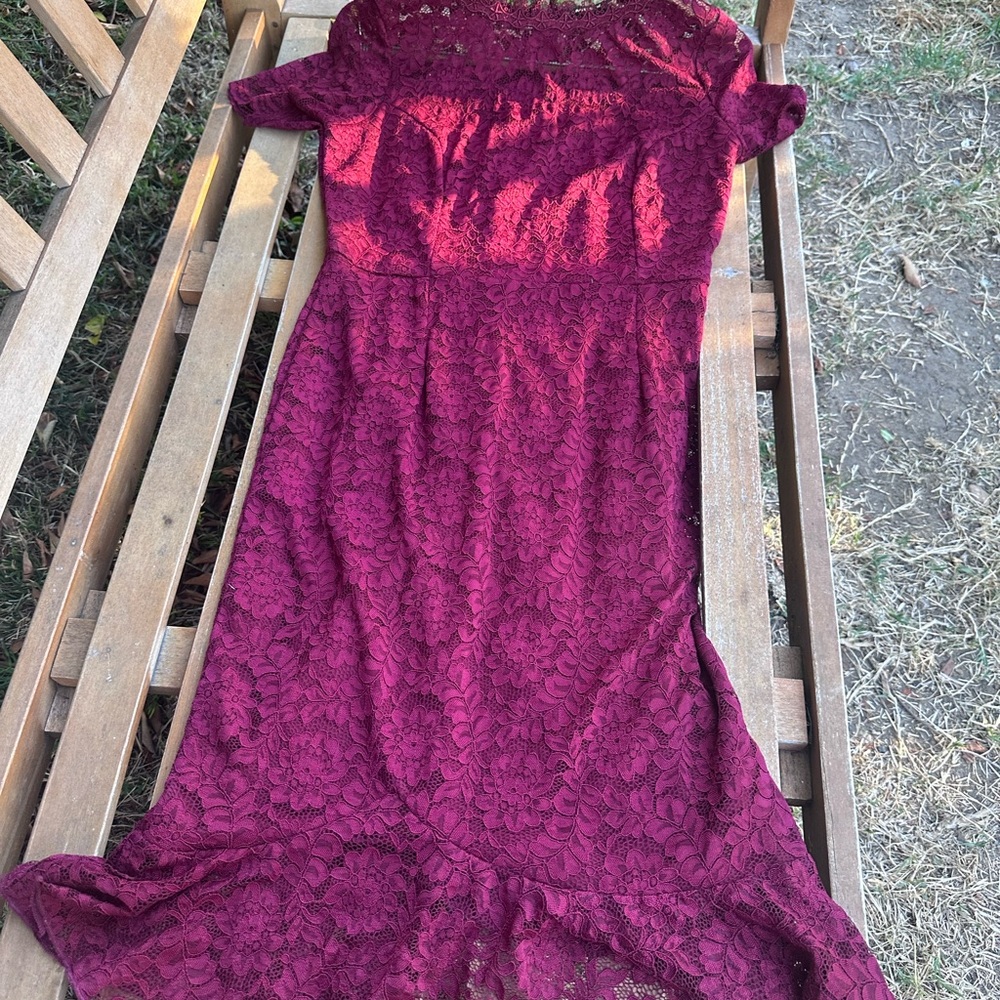 Miusol Deep Red Lace Dress